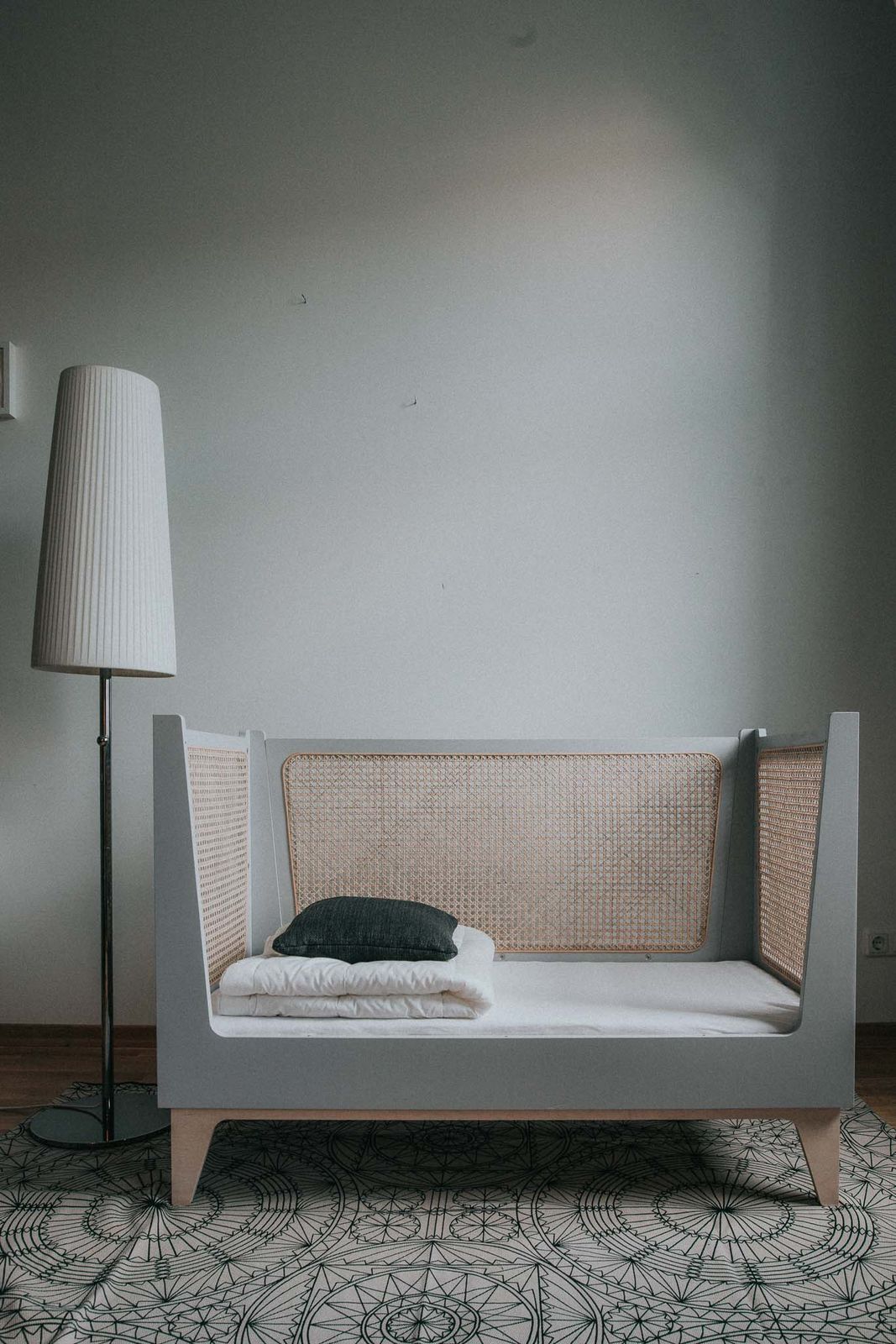 Räuber & Töchter Kinderbett Vorschau